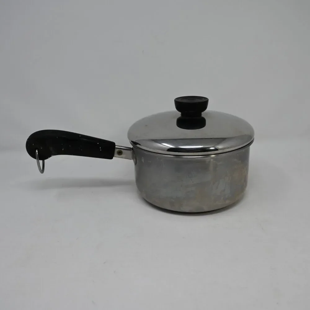 Vintage Revere Ware 1.5 Qt Saucepan Pot With Lid 86-D Used